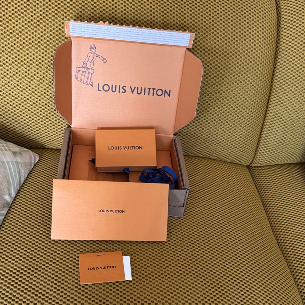 Louis Vuitton Orange Box with Blue Ribbon and shipping box ,two gift envelopes .
